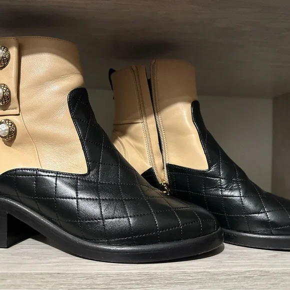 Chanel Leather Women's Boots - Picture 7 of 14